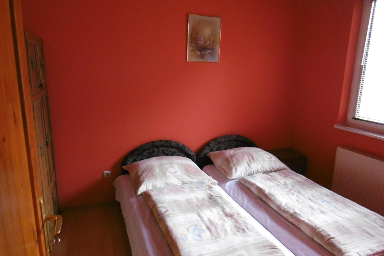 Lala Apartmanok Balatonboglar Ngoại thất bức ảnh